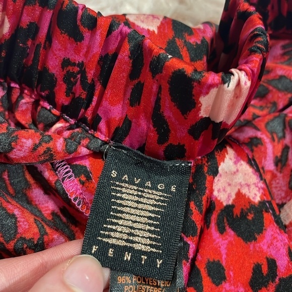 Savage X Fenty Satin Pants Red Animal Romance Pocket Unisex Men L Women XL - Picture 3 of 8